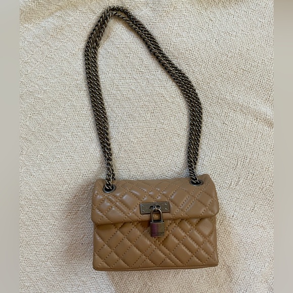 Kurt Geiger Handbags - Final Like New Kurt Geiger Shoulder Bag